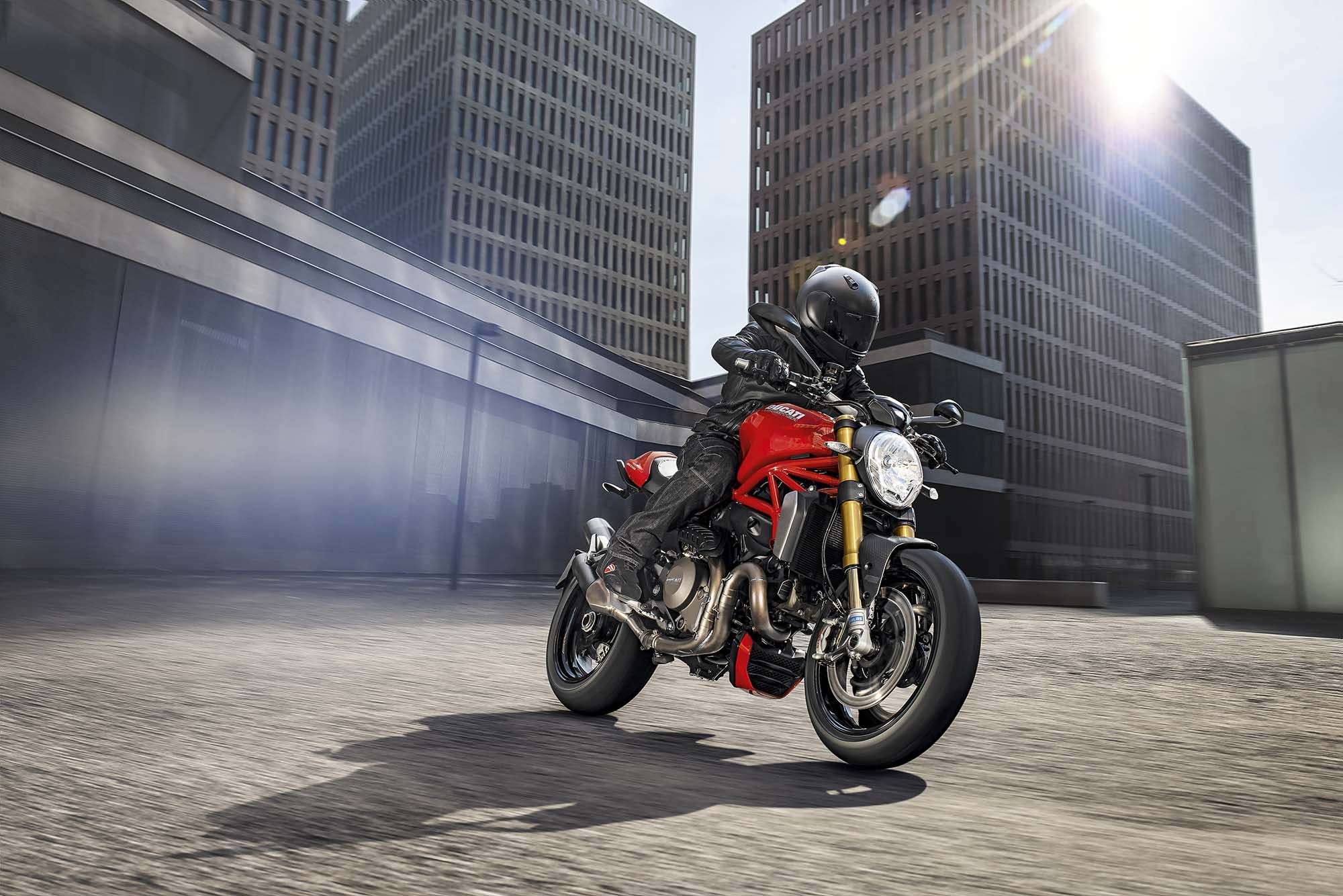 2014-ducati-monster-1200-action-49.jpg Мотоцикл Ducati Monster 1200S 2014