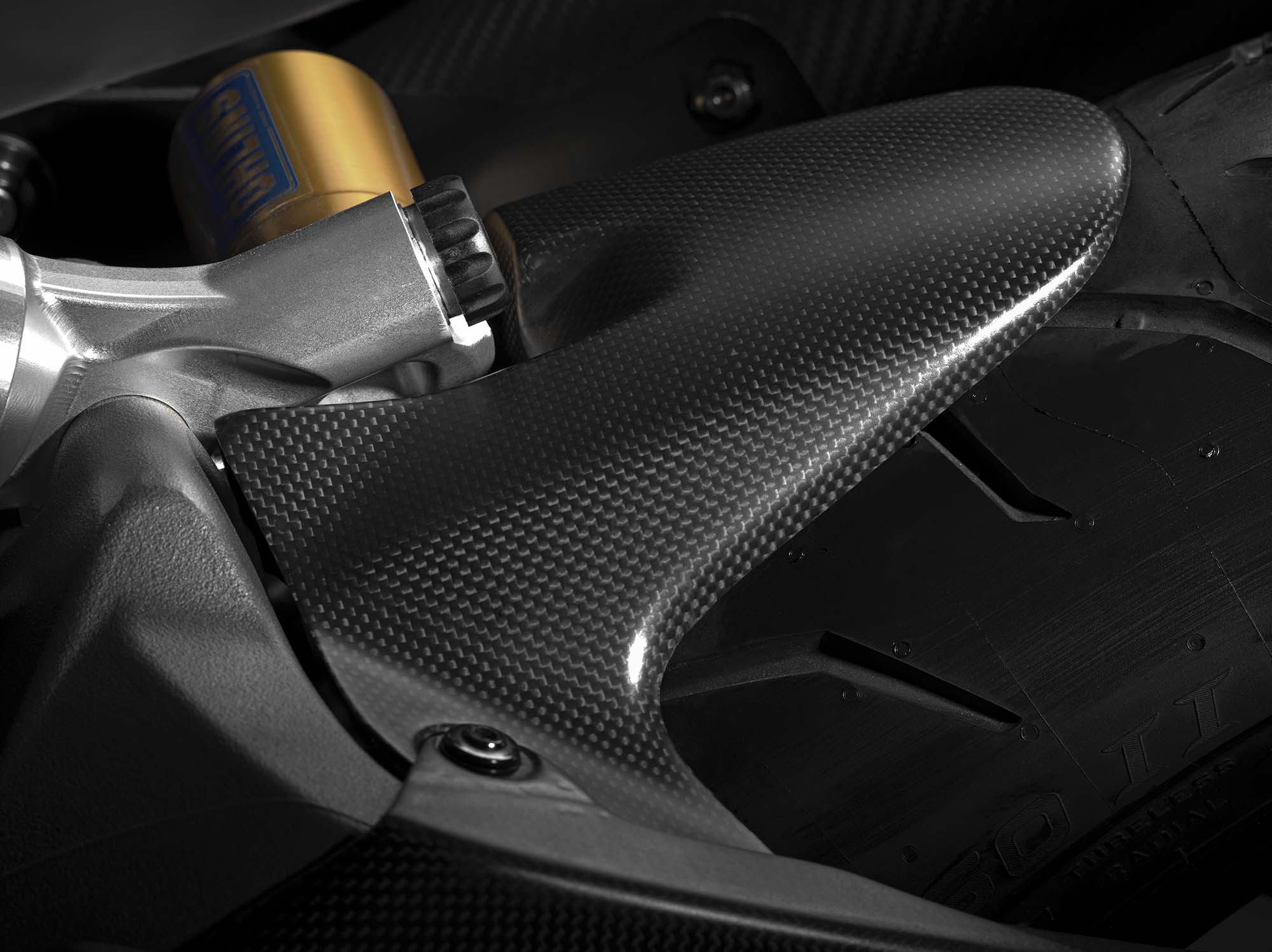 2014-ducati-monster-1200-performance-06.jpg Мотоцикл Ducati Monster 1200S 2014