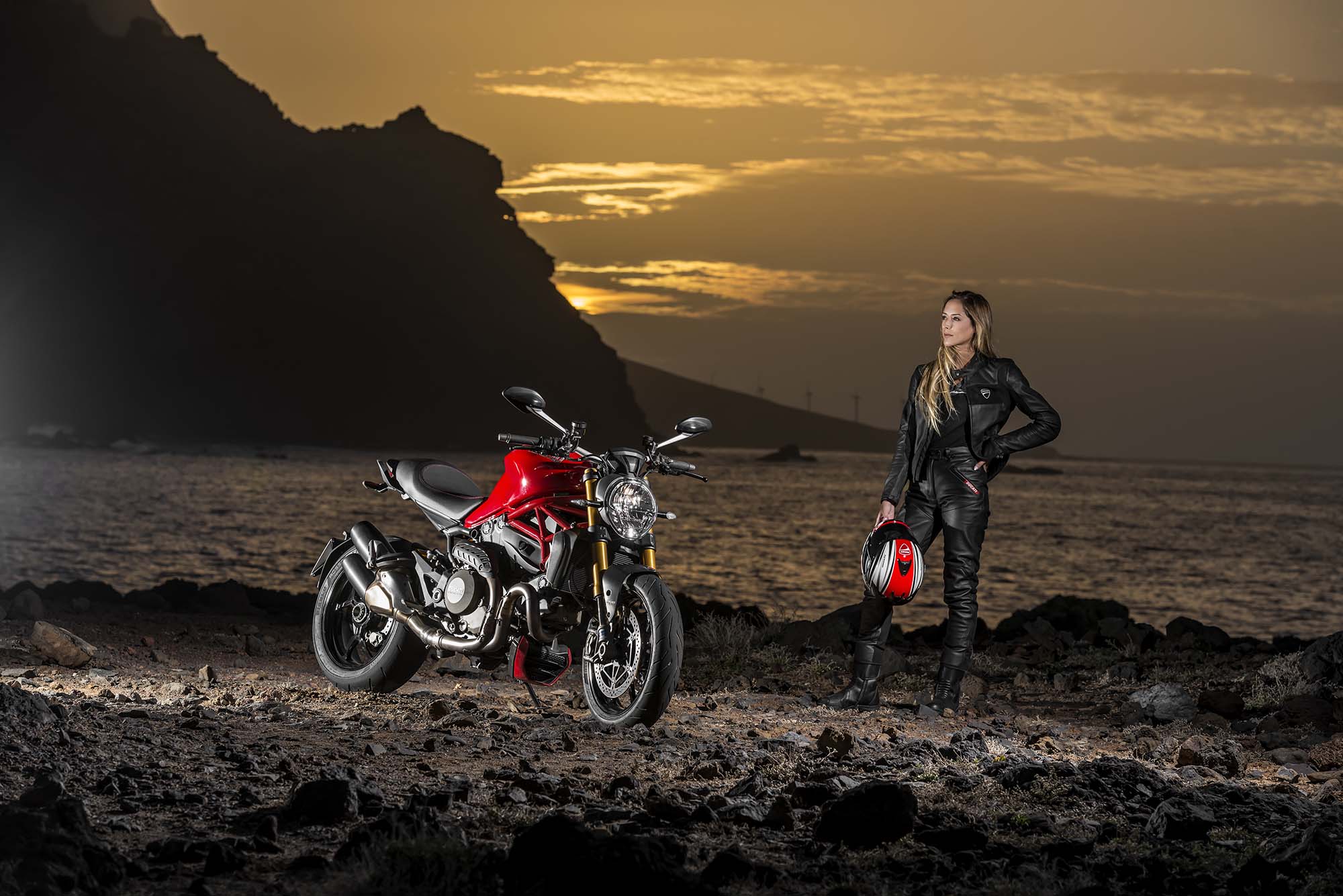 2014-ducati-monster-1200-still-16.jpg Мотоцикл Ducati Monster 1200S 2014