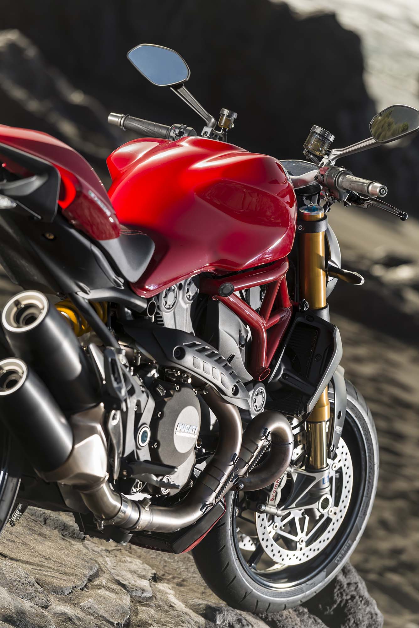 2014-ducati-monster-1200-still-40.jpg Мотоцикл Ducati Monster 1200S 2014