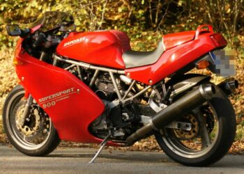 Мотоцикл Ducati 900SS ie Carenata 2001