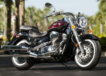 Мотоцикл Suzuki Boulevard C50T Classic 2012
