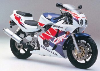 Мотоцикл Honda CBR 400RR 1994