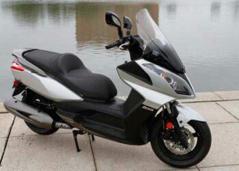 Мотоцикл KYMCO Downtown 200i 2014