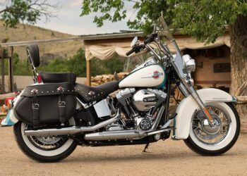 Мотоцикл Harley Davidson FLSTC Heritage Softail Classic 2016