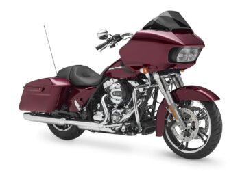 Мотоцикл Harley Davidson FLTRX Road Glide 2015