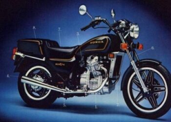 Мотоцикл Honda GL 500 Silver Wing 1978