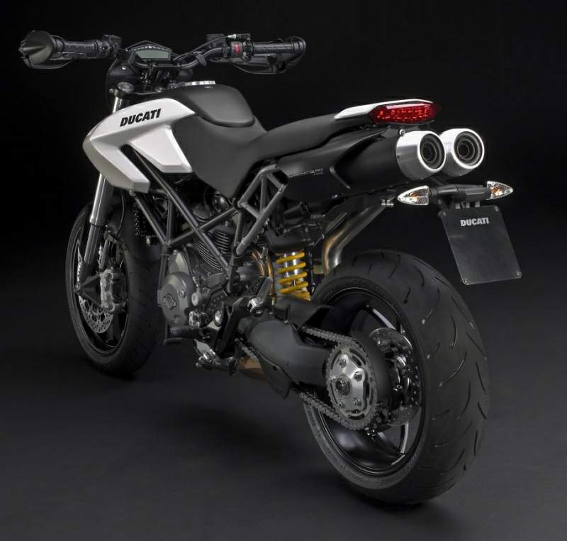 Hypermotard-796_2011_6.jpg Мотоцикл Ducati Hypermotard 796 2011