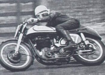 Мотоцикл Norton Kneeler 1953