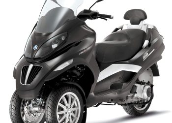 Мотоцикл Piaggio MP3 250 2014