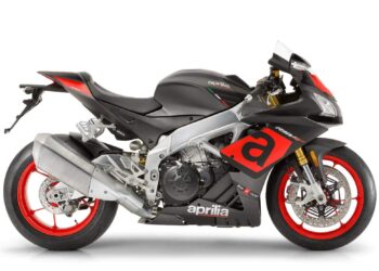 Мотоцикл Aprilia RSV4 RR 2017