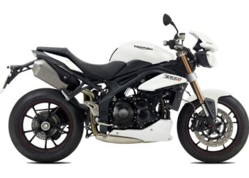 Мотоцикл Triumph Speed Triple 2015