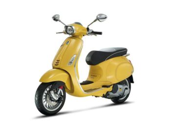 Мотоцикл Vespa Sprint 150 2015