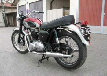 Мотоцикл Triumph TR6C / SC / SR / SS Trophy 1961
