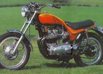 Мотоцикл Triumph TRX 75 Hurricane 1970