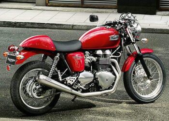 Мотоцикл Triumph Thruxton 2013