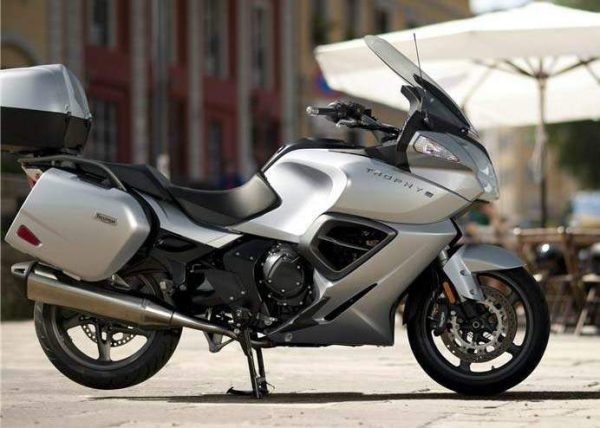 Trophy_2013_1.jpg Мотоцикл Triumph Trophy 2013