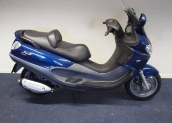 Мотоцикл Piaggio X9 Evolution 125 2005