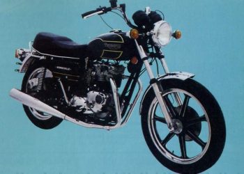 Мотоцикл Triumph Bonneville 750 T140D 1981