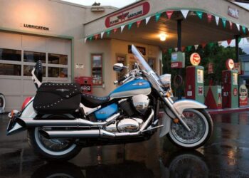 Мотоцикл Suzuki Boulevard C50T 2009