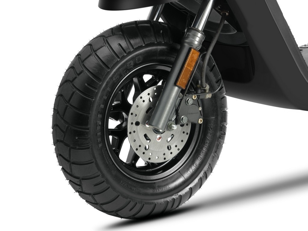 bws-50_2009_10.jpg Мотоцикл Yamaha BWS 50 2009