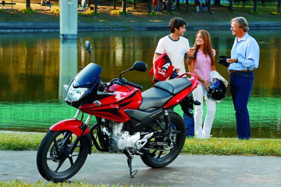 cbf-125_2012_11.jpg Мотоцикл Honda CBF 125 2012