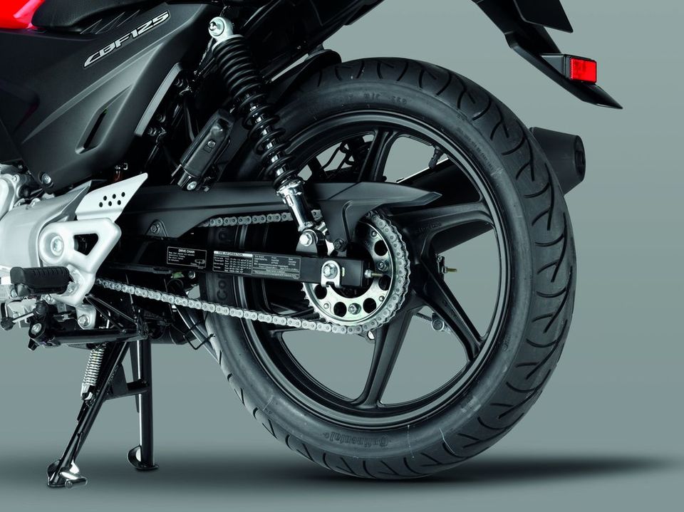 cbf-125_2012_17.jpg Мотоцикл Honda CBF 125 2012