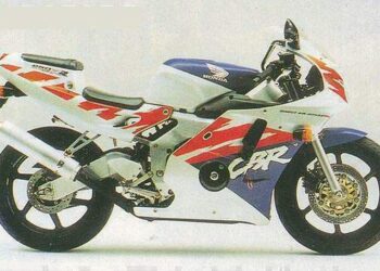 Мотоцикл Honda CBR 250RR 1992
