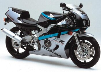 Мотоцикл Honda CBR 400RR 1990