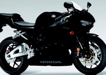 Мотоцикл Honda CBR 600RR 2013