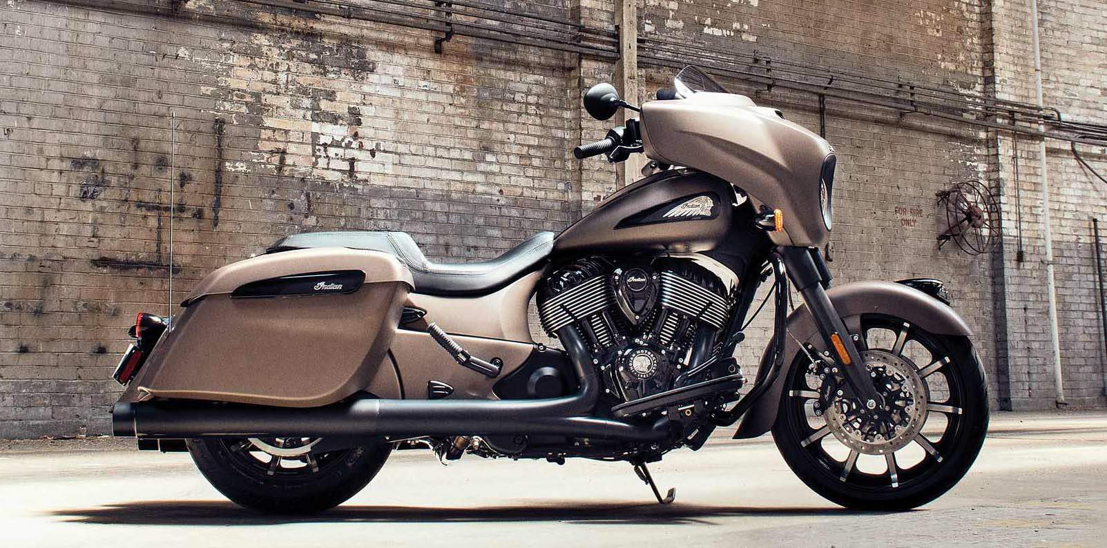 chieftain-dark-horse_2018_1.jpg Мотоцикл Indian Chieftain Dark Horse 2018