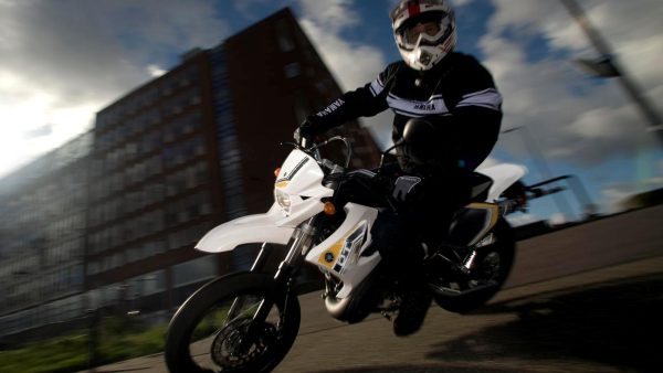 Мотоцикл Yamaha DT 50 X 2011