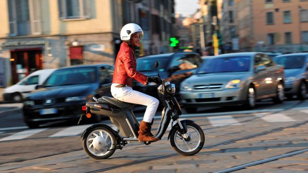 Мотоцикл Yamaha EC-03 2012