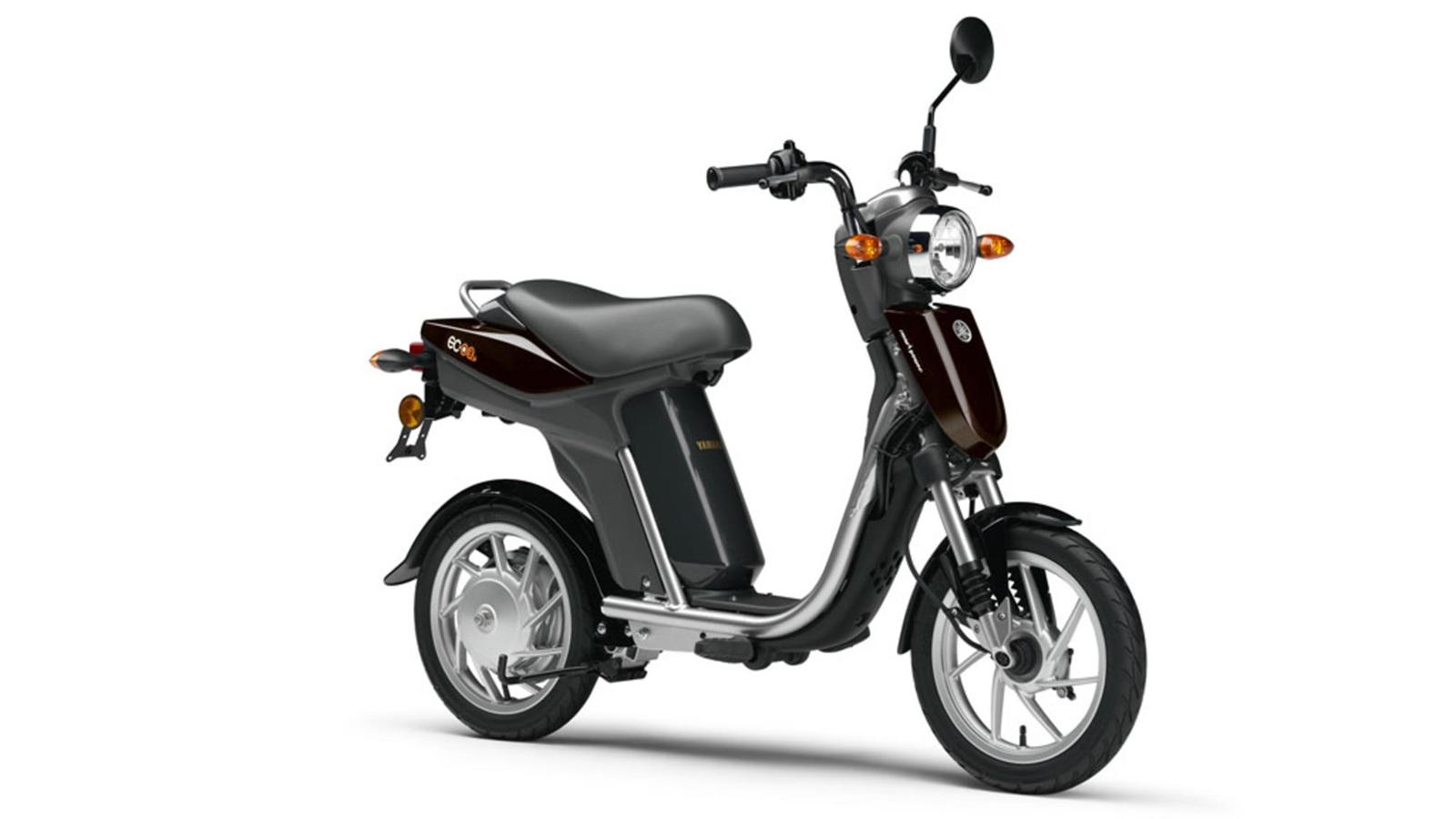 ec-03_2013_11.jpg Мотоцикл Yamaha EC-03 2013