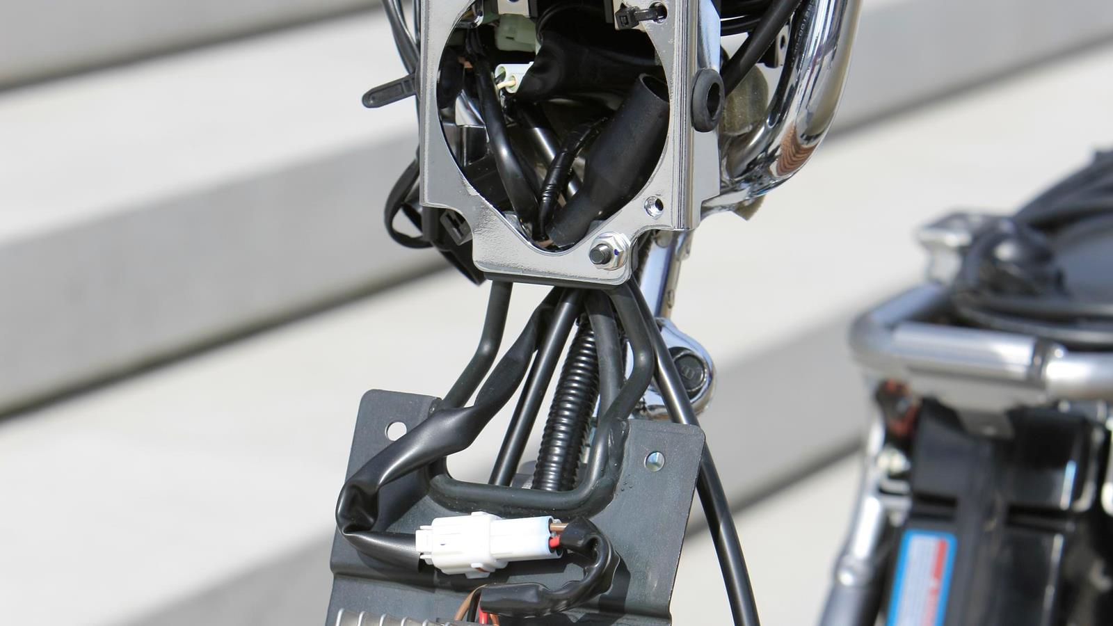 ec-03_2013_35.jpg Мотоцикл Yamaha EC-03 2013