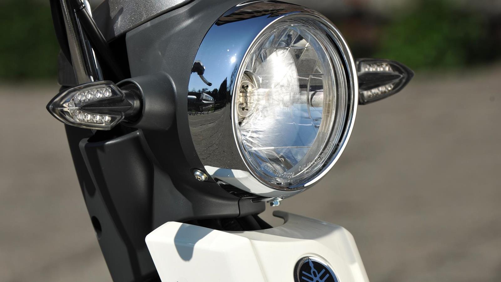 ec-03_2013_39.jpg Мотоцикл Yamaha EC-03 2013