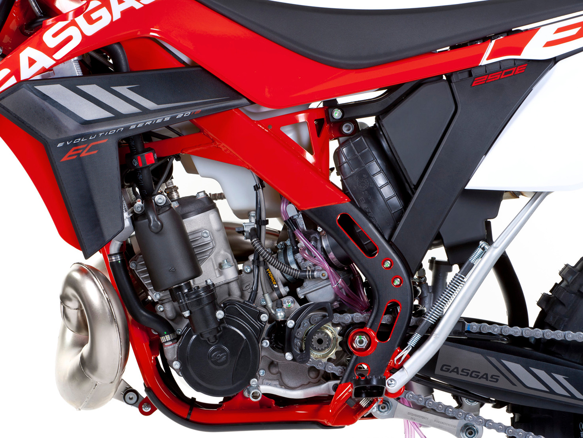 ec-300-e_2013_4.jpg Мотоцикл GASGAS EC 300 E 2013
