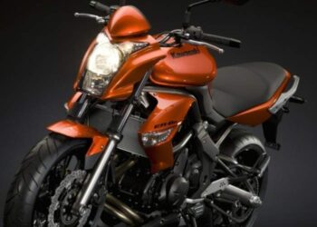 Мотоцикл Kawasaki ER-6n 2009
