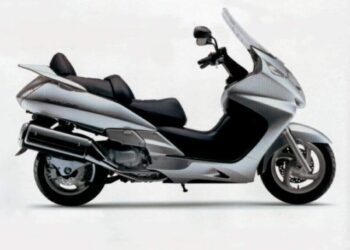 Мотоцикл Honda FJS 600 Silverwing 2000