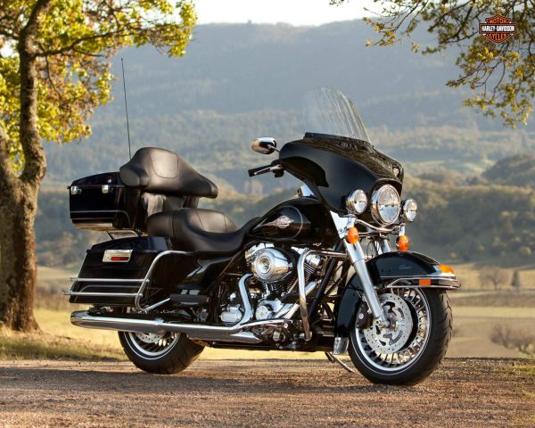 flhtc-electra-glide-classic_2013_1.jpg Мотоцикл Harley Davidson FLHTC Electra Glide Classic 2013