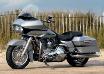 Мотоцикл Harley Davidson FLTR Road Glide 2006
