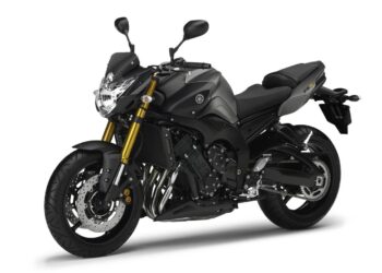 Мотоцикл Yamaha FZ8 2013