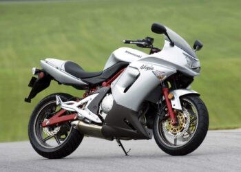 Мотоцикл Kawasaki GPX 650R Ninja 2006