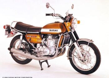 Мотоцикл Suzuki GT 750 1971