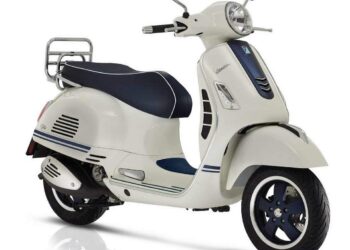 Мотоцикл Vespa GTS 300 Yacht Club 2018