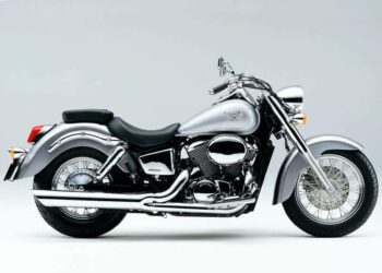 Мотоцикл Honda Shadow 400 2004