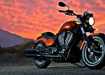 Мотоцикл Victory Judge 2013