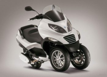 Мотоцикл Piaggio MP3 125 2008