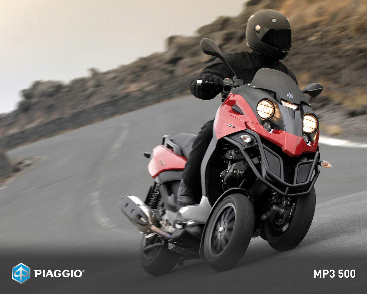 mp3-500ie-touring_2012_3.jpg Мотоцикл Piaggio MP3 500ie Touring 2012