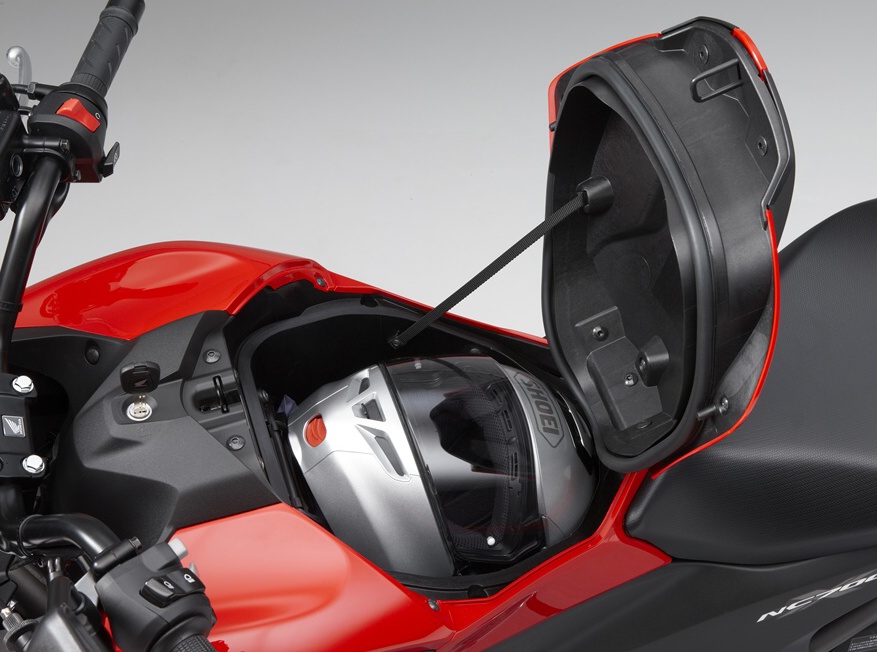 nc-700-x_2012_25.jpg Мотоцикл Honda NC 700 X 2012